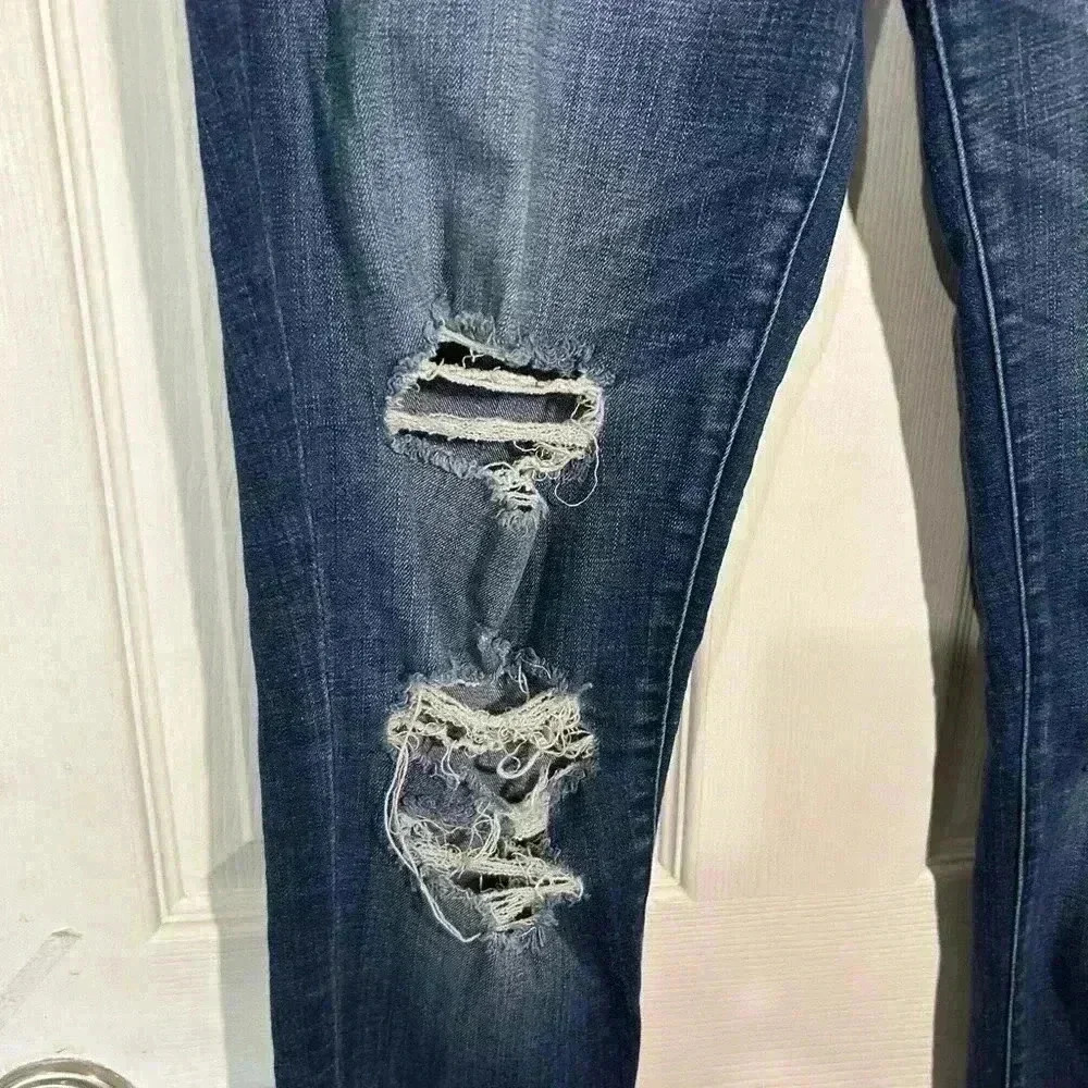 Abercrombie & Fitch Signature Series Super Skinny Distressed Jeans Size 28 - Picture 2 of 11